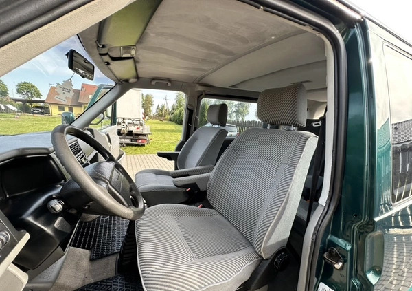 Volkswagen Caravelle cena 42900 przebieg: 334680, rok produkcji 1997 z Krajenka małe 529